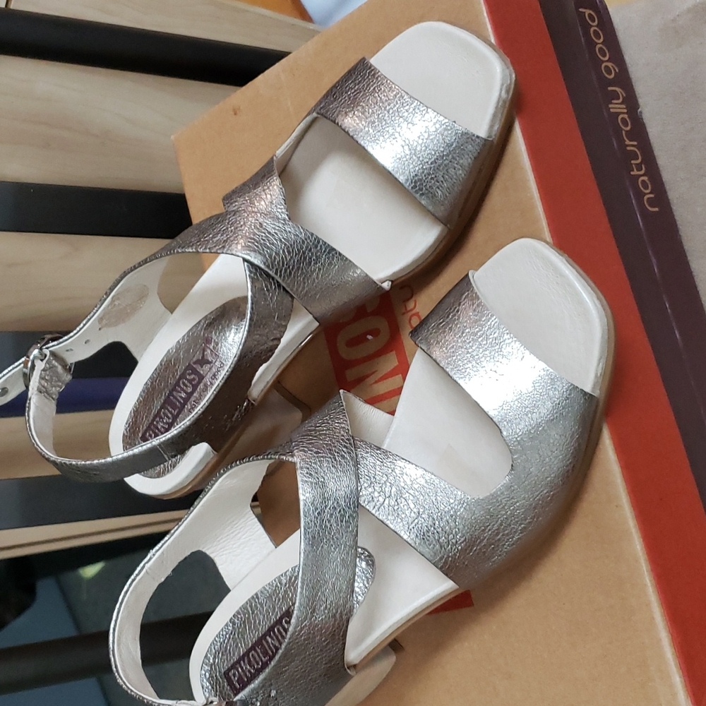 Pikolinos shoes